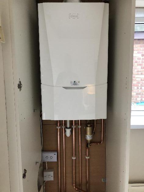 Ideal Vogue Max 32 combi 12 Yrs warranty fitted 25th June 2019